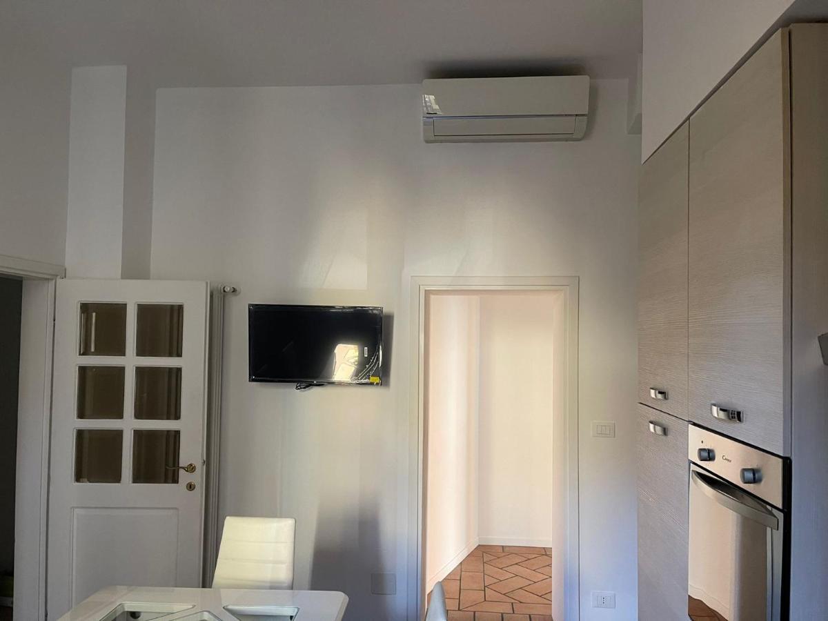 Апартаменты 45 - Tourist House Bologna Oberdan - Self Check-In Экстерьер фото