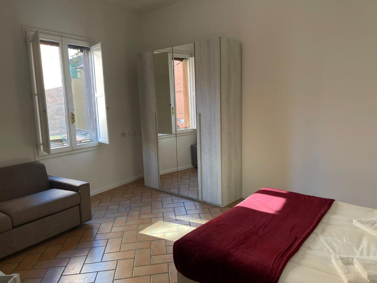 Апартаменты 45 - Tourist House Bologna Oberdan - Self Check-In Экстерьер фото