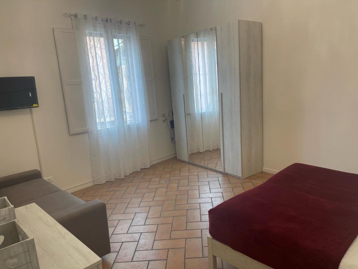 Апартаменты 45 - Tourist House Bologna Oberdan - Self Check-In Экстерьер фото