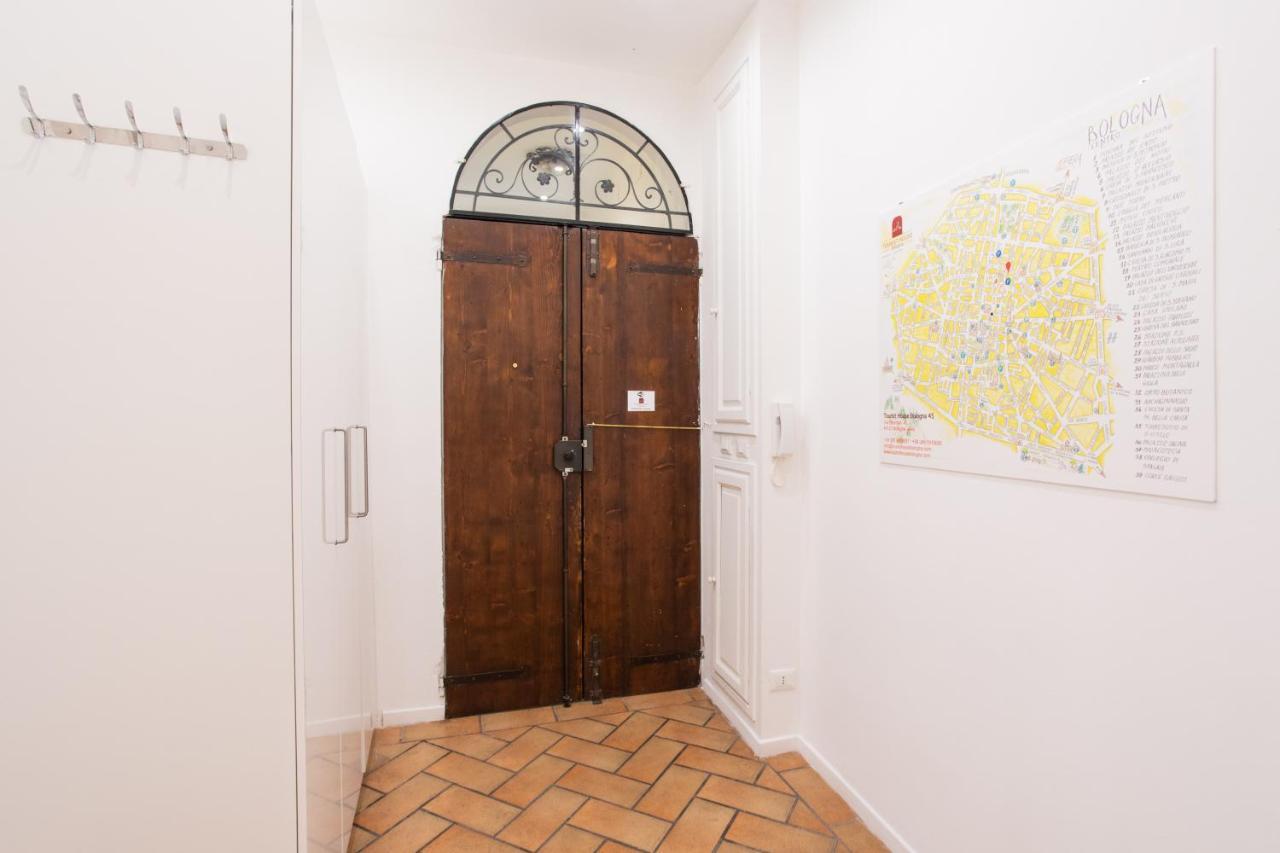 Апартаменты 45 - Tourist House Bologna Oberdan - Self Check-In Экстерьер фото